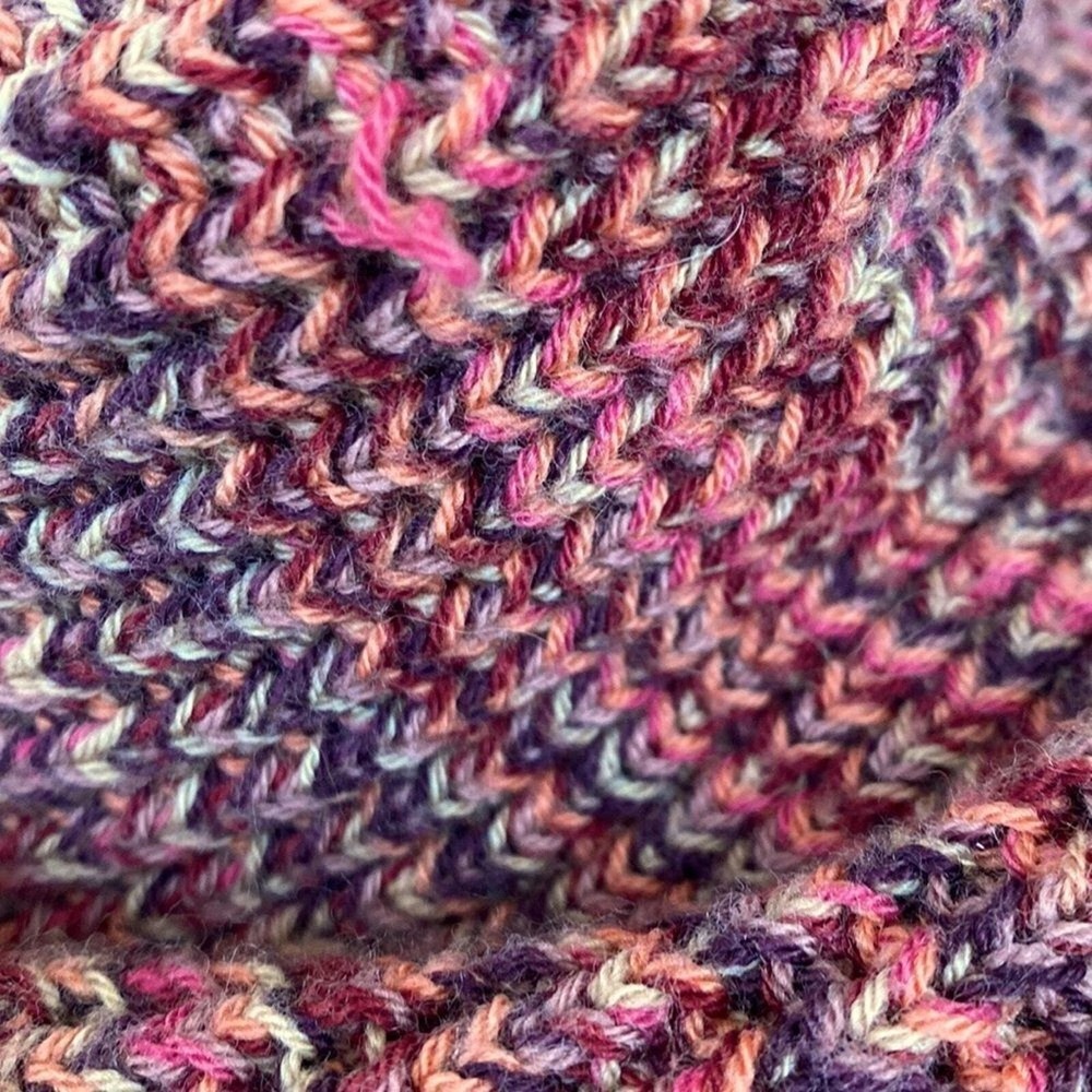 Missoni Scarf, 80" Pink,‎ Red, and Violet Knit Scarf with Tassels - Picture 9 of 10